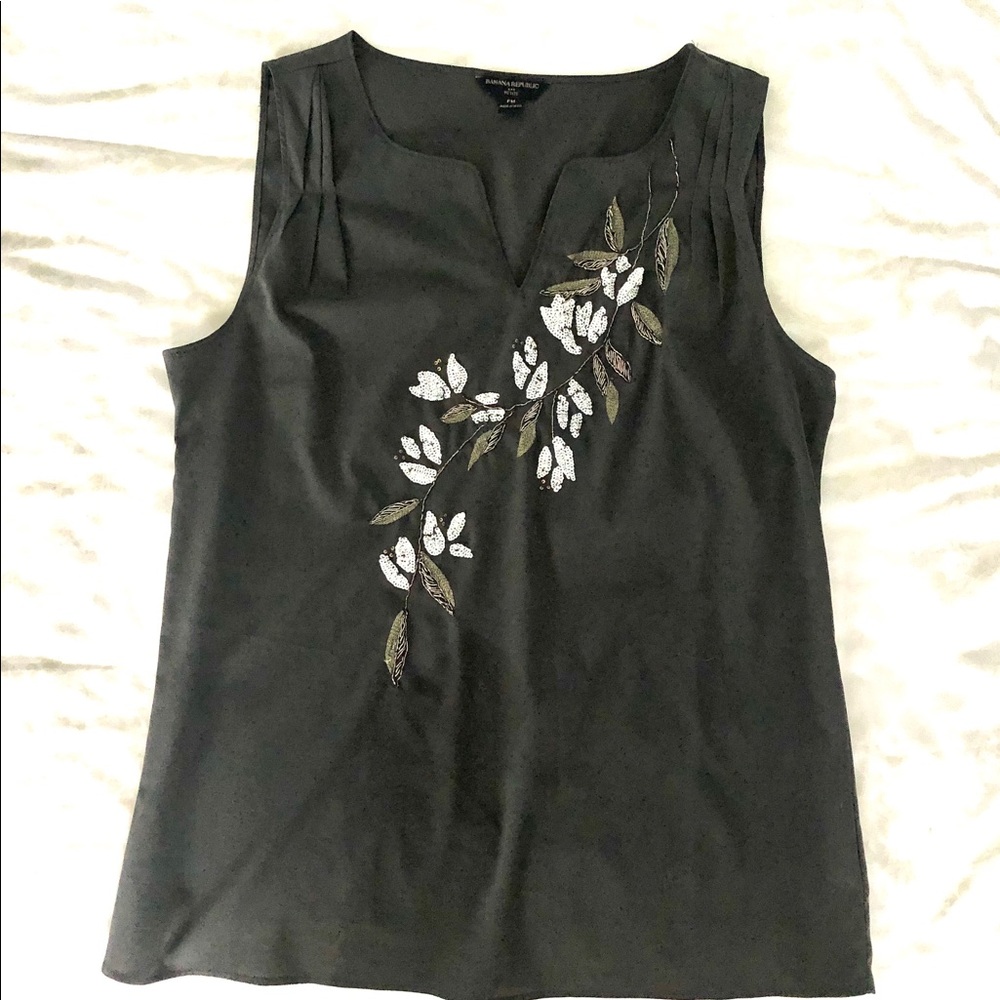 Silky tank with hand-sewn sequins